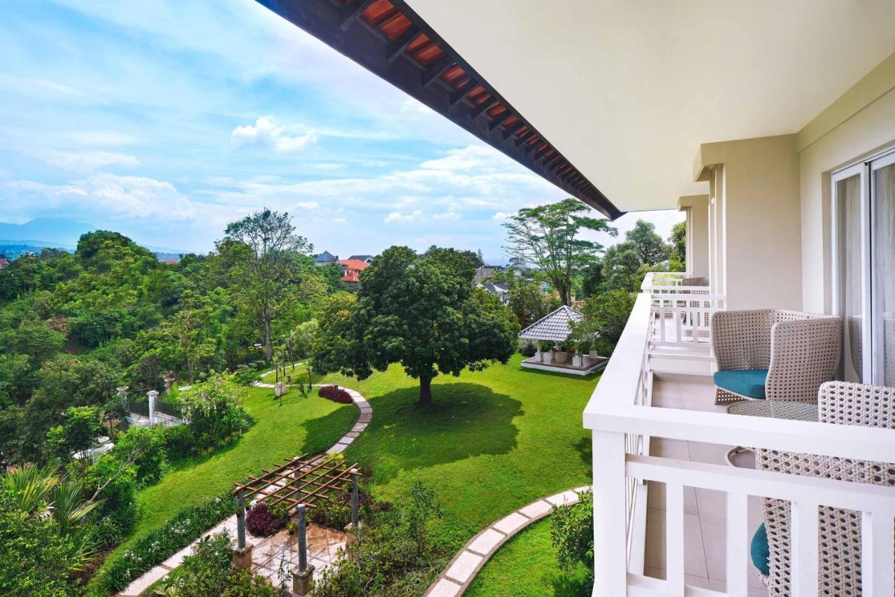 Sheraton Bandung Hotel & Towers Esterno foto