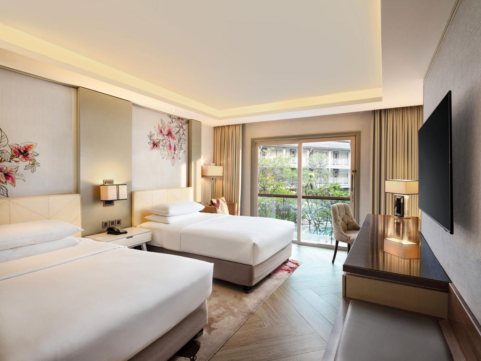 Sheraton Bandung Hotel & Towers Esterno foto