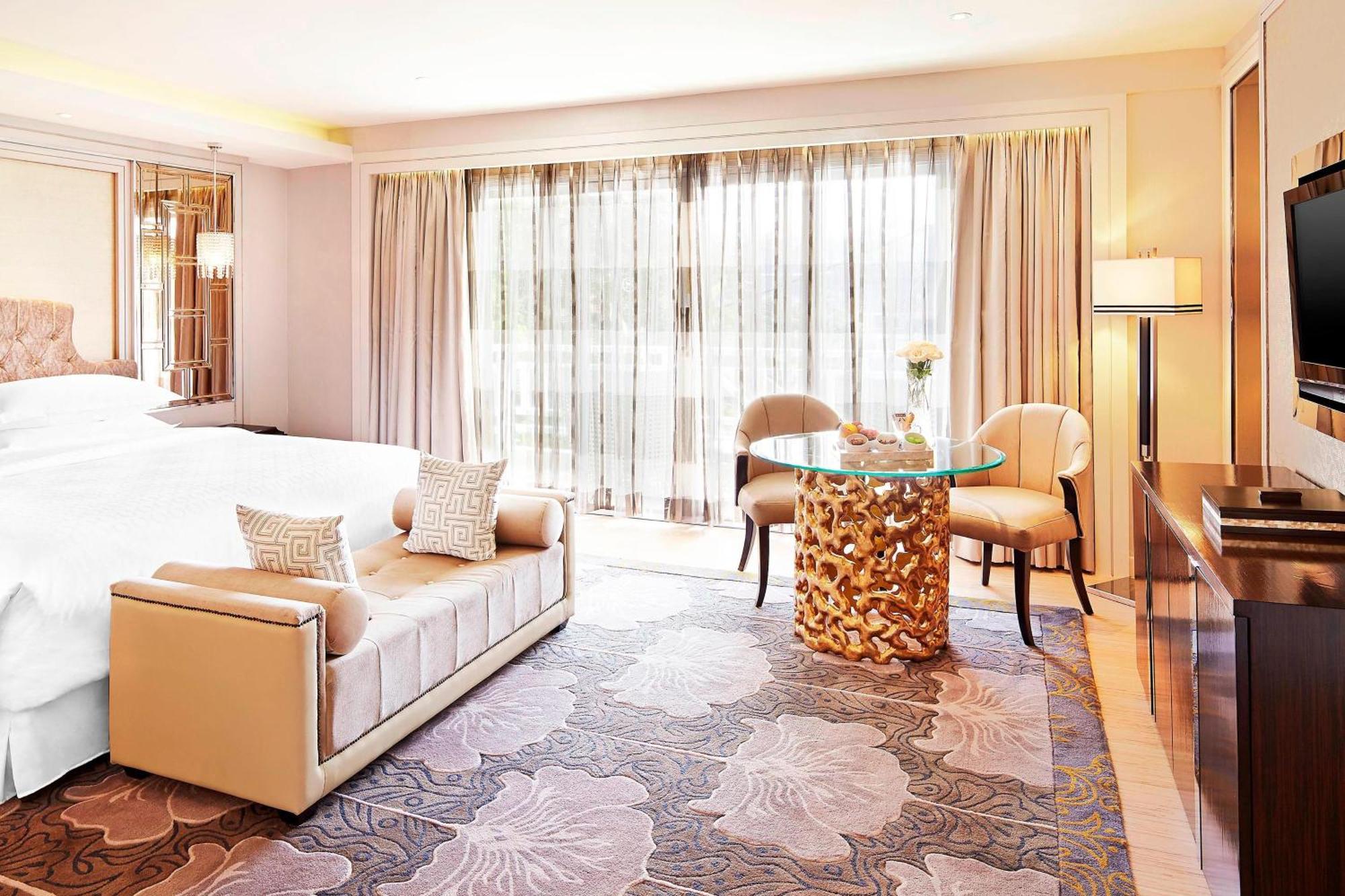 Sheraton Bandung Hotel & Towers Esterno foto