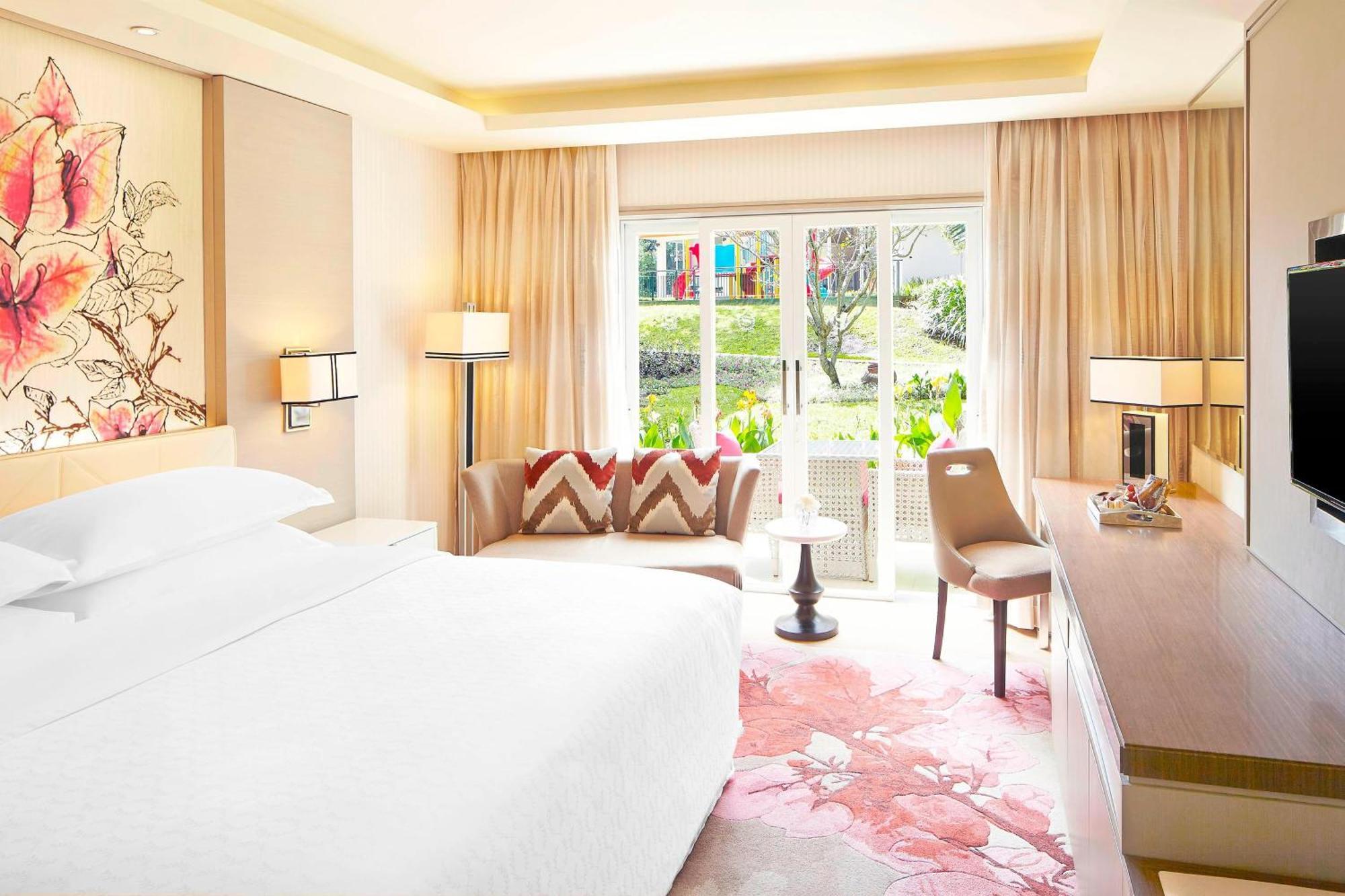 Sheraton Bandung Hotel & Towers Esterno foto
